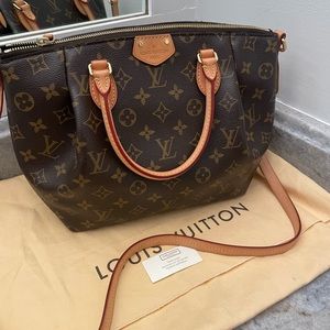 Louis Vuitton Turenne pm
